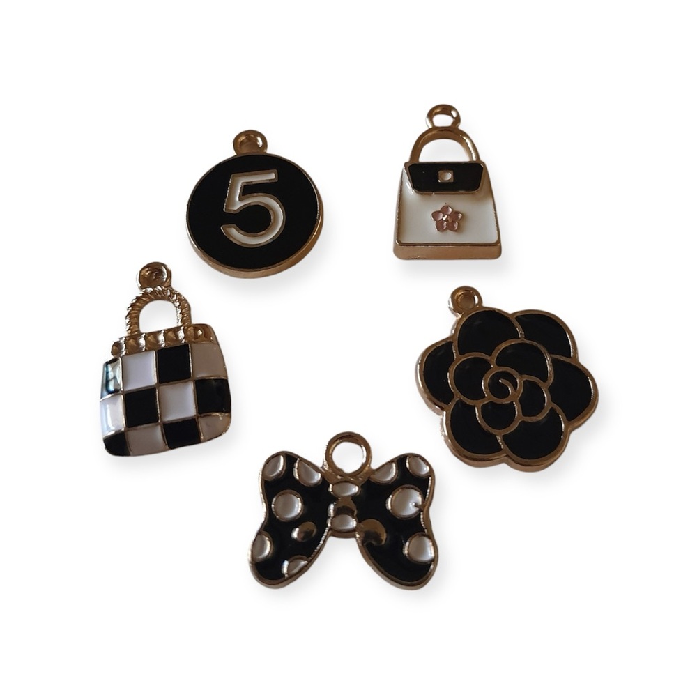 Mini Gold Plated Enamel Fashion Skittles Pendant Charm - Perfect for DIY - Picture 1 of 5